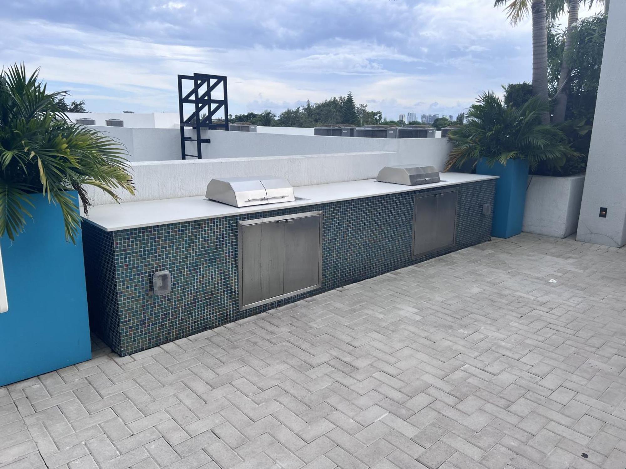 Master Bed Room In Calle Ocho ไมอามี ภายนอก รูปภาพ