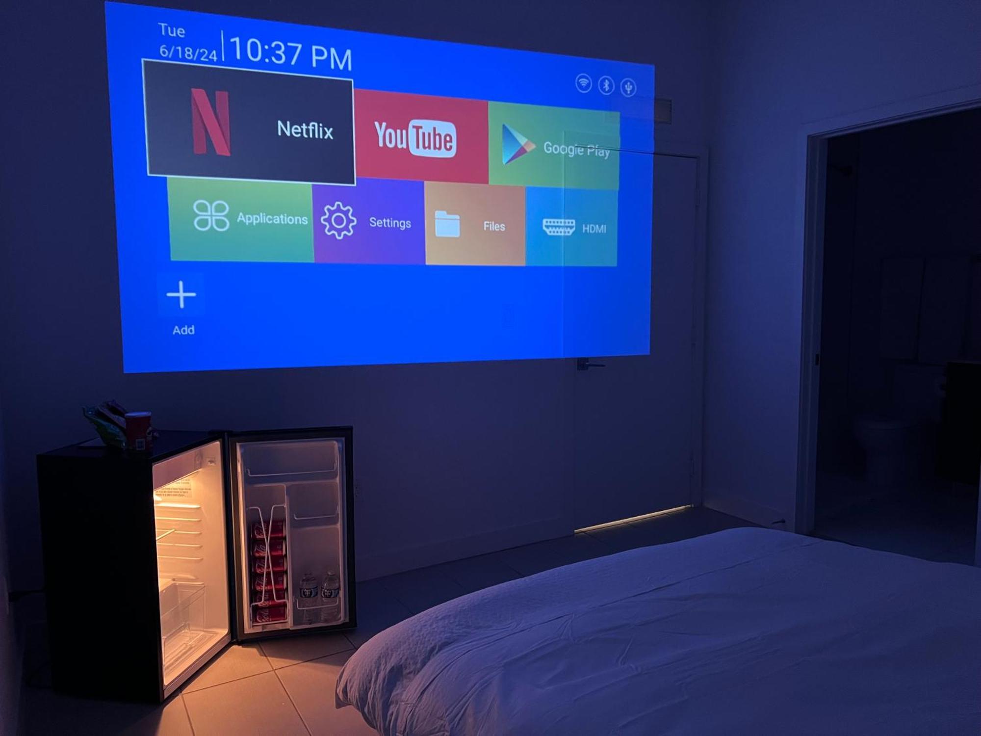 Master Bed Room In Calle Ocho ไมอามี ภายนอก รูปภาพ